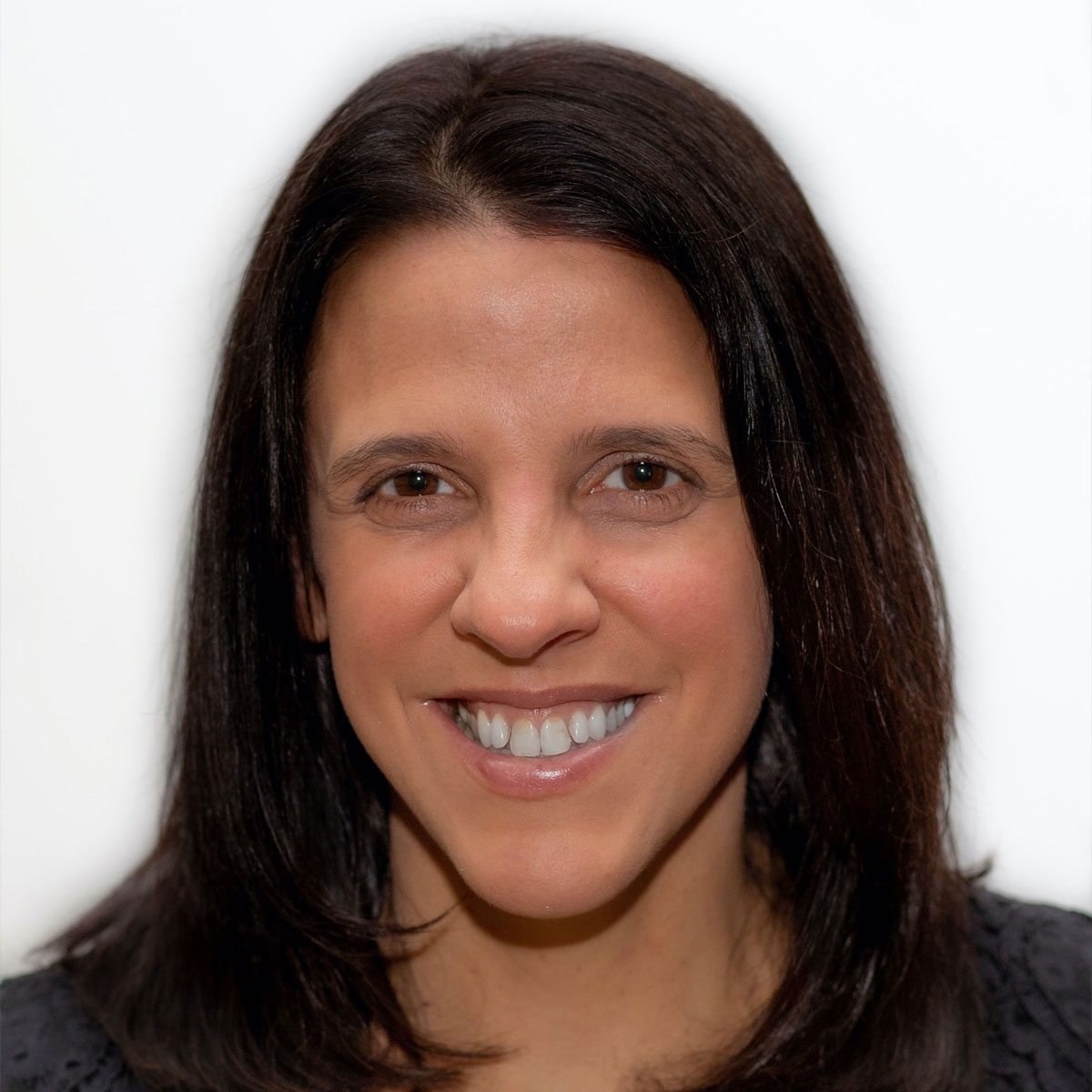 Casey Barrio Minton – ACES Online, image size:1200x1200